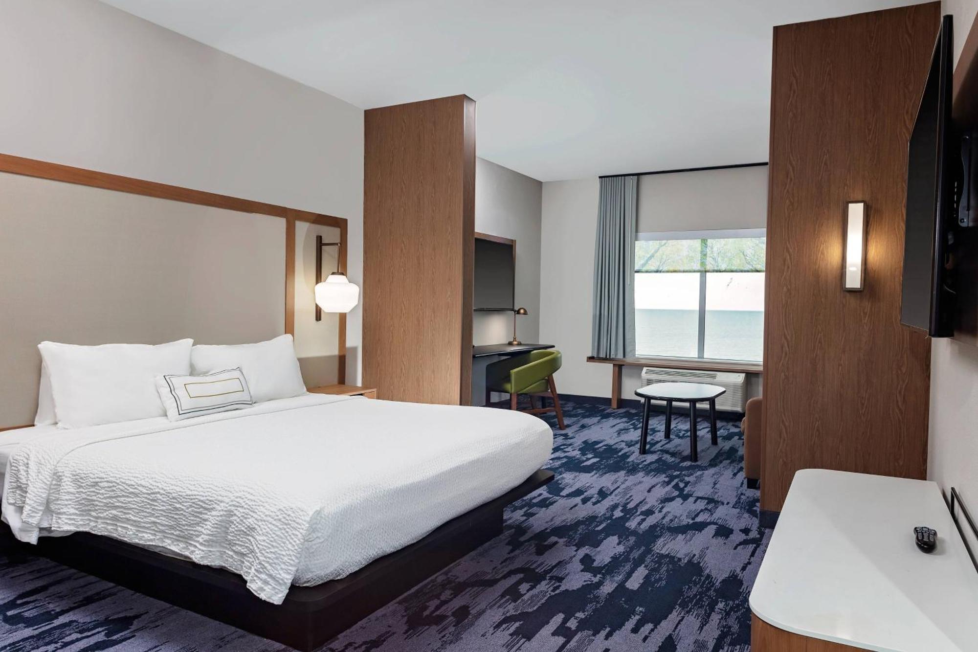 Hotel Fairfield By Marriott Port Clinton Waterfront Exterior foto